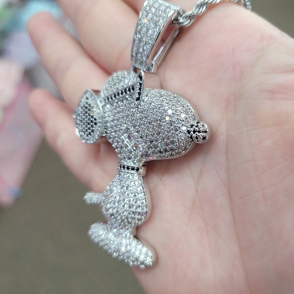 Brand New Snoopy Silver Stainless Steel Rhinestone Necklace - Picture 4 of 9